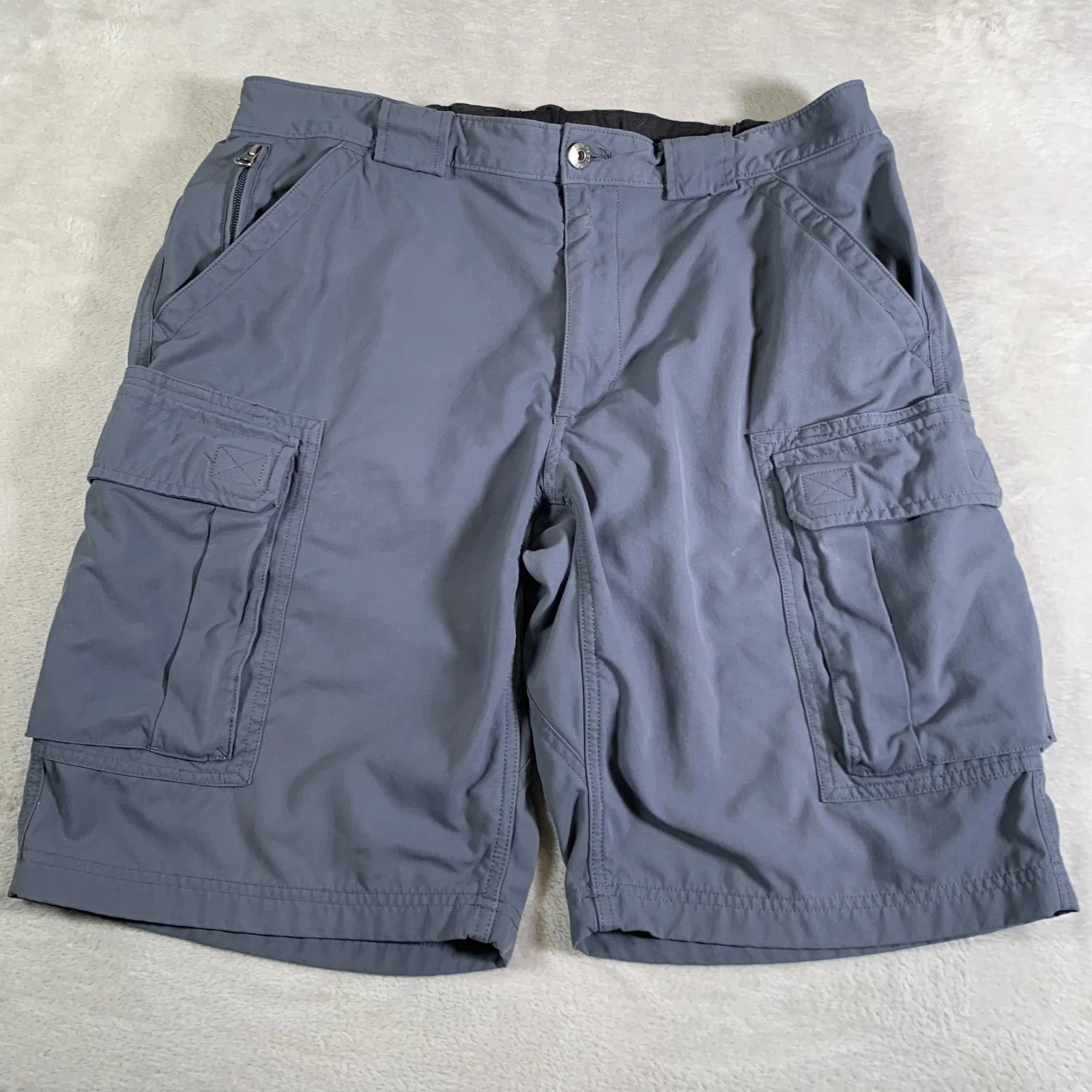 Duluth Trading Shorts Mens Large Gray Nylon Cargo Hiking Outdoor Elastic Waist