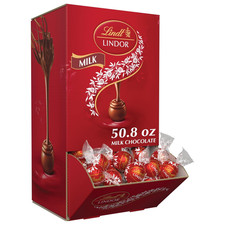 LINDOR Milk Chocolate Candy Truffles, Milk Chocolate with Smooth, Melting Truffl