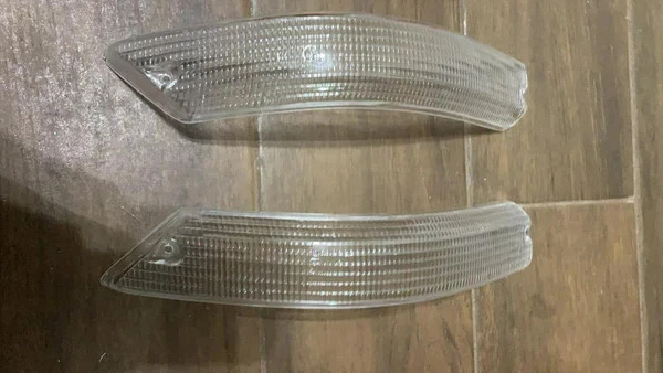 BMW 12 ПРОЗРАЧНЫЕ ЛИНЗЫ ПОВОРОТНИКА ЕВРО 5 СЕРИЯ 533I M535I - Изображение 3 из 4