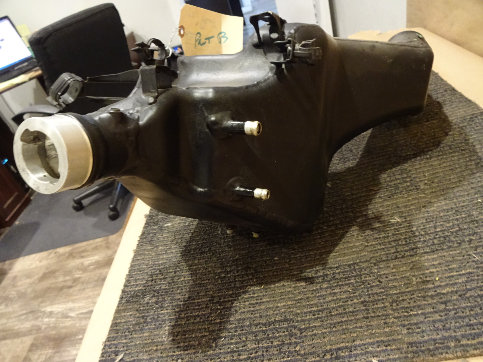 Ferrari 458  - Oil tank - P/N  269663