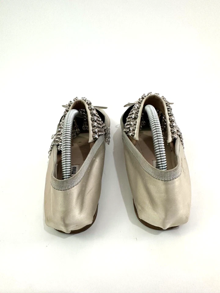 Miu Miu Gris Claro Cristal Satinado Embellecido Correa Ballet Planos Talla 36 EU Foto 3 de 4