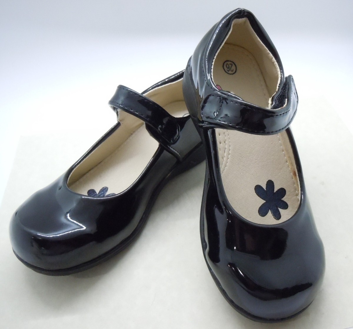 Girl's School Uniform Dress Shoe Mary Jane Black Patent Leather Size 26