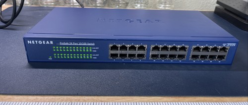 Netgear ProSafe 24-Port 10/100 Mbps Fast Ethernet Switch JFS524-v2