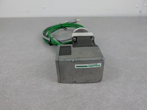 Schneider Electric ILS2T572PB1A0 ILS stepper motor 48VDC Neugar PLE 60 Gear - Picture 7 of 7