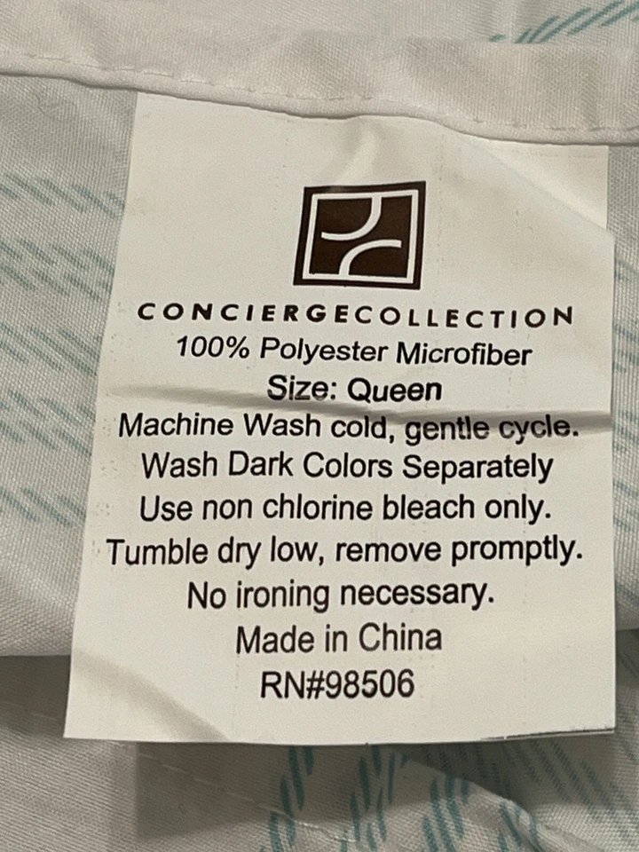 Sábana plana Concierge Collection verde blanco a rayas tamaño queen Foto 4 de 4