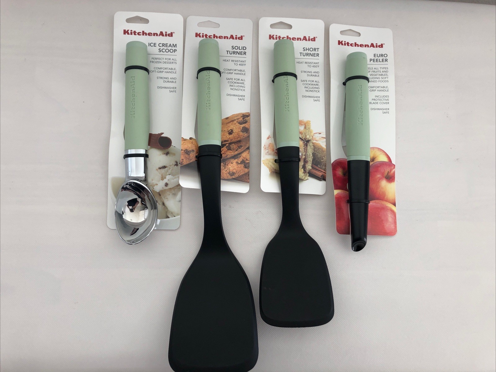 KitchenAid Mint Pistachio Ice Cream Scoop Peeler Set