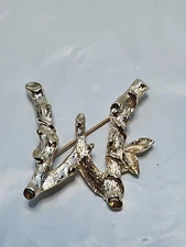 VTG Signed Sarah Coventry Wild Wood Leaves Initial Brooch M or W Gold Tone