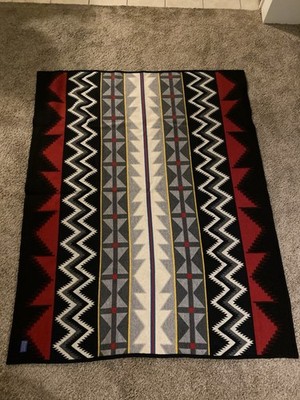 Beaver State Pendleton Wool Blanket Reversible Dual Color 72” X 58
