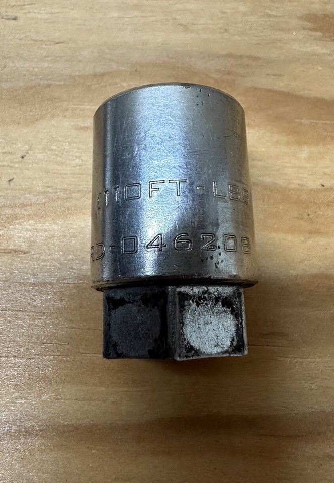 Mcgard Wheel Vehicle Auto Lock key 046208 OEM Off 2016 Chevy Tahoe