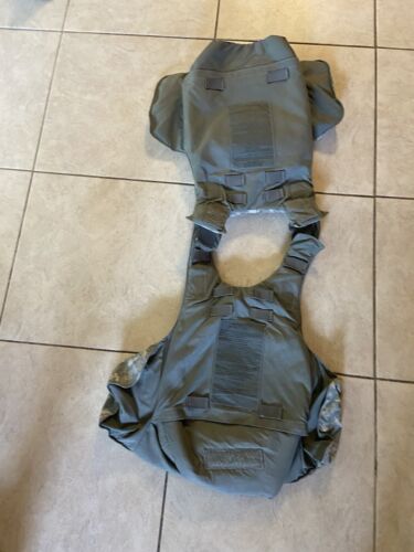 Gilet tattico migliorato US Army Multicam con inserti in kevlar - Foto 7 di 9