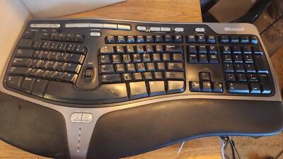 Microsoft Natural Ergonomic Keyboard 4000 with Riser Stand V1.0 USB KU-0462