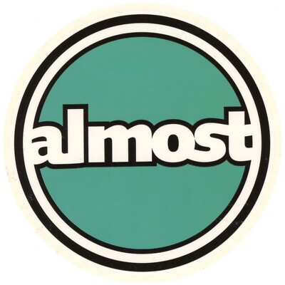 Big Almost Skateboard Sticker Grün Weiß Schwarz 13cm Rund