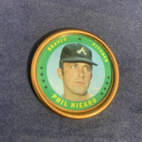 1971 topps baseball coin - #37 Phil Niekro.. - Picture 2 of 4