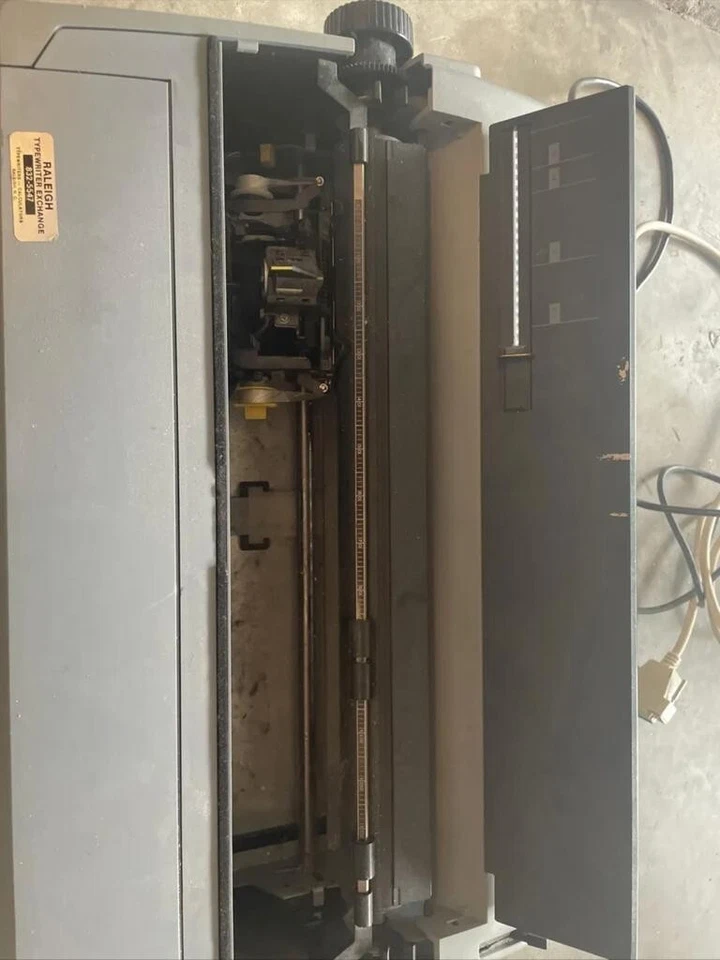 Swintec 7000 Heavy Duty Electronic Typewriter. - Image 2 of 4