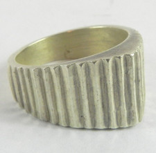 Vintage Mid Century Sterling Silver Sharp Beveled Edge Ring Size 8 10 grams