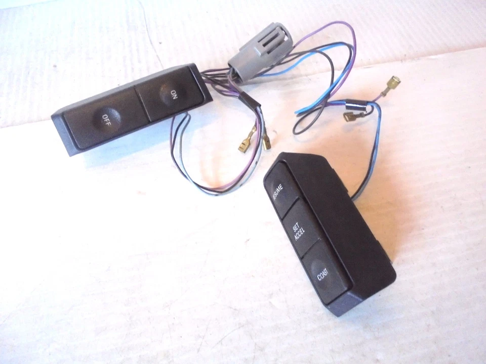 F4VY-9C888-CA 1994 LINCOLN TOWN CAR CRUISE CONTROL SWITCH BLUE NEW ORIGINAL - Image 3 of 4