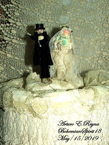 Figura de novia y novio estilo victoriano encaje HECHA A MANO PASTEL DE BODA TOPPER decoración - Imagen 4 de 7