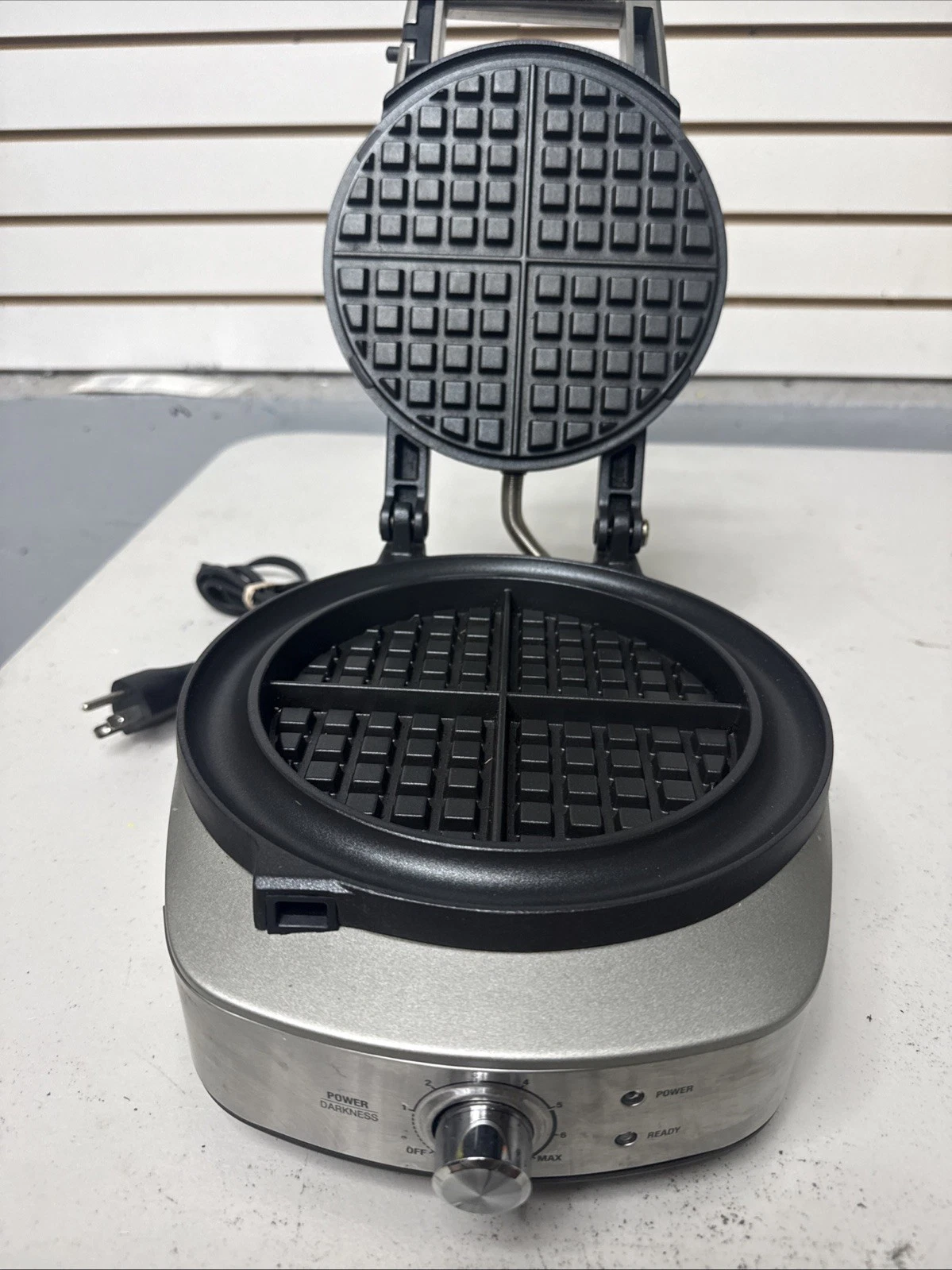 Breville Waffle Maker BWM520XL No Mess Stainless Steel WORKS Tested Clean EUC!!
