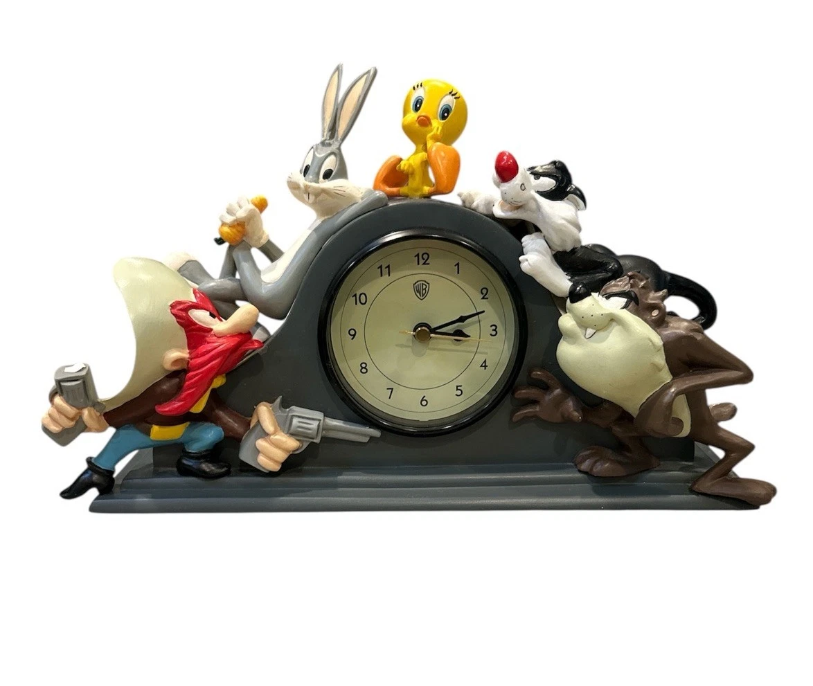 Tweety Sylvester Clock In Collectible Looney Tunes Items for sale