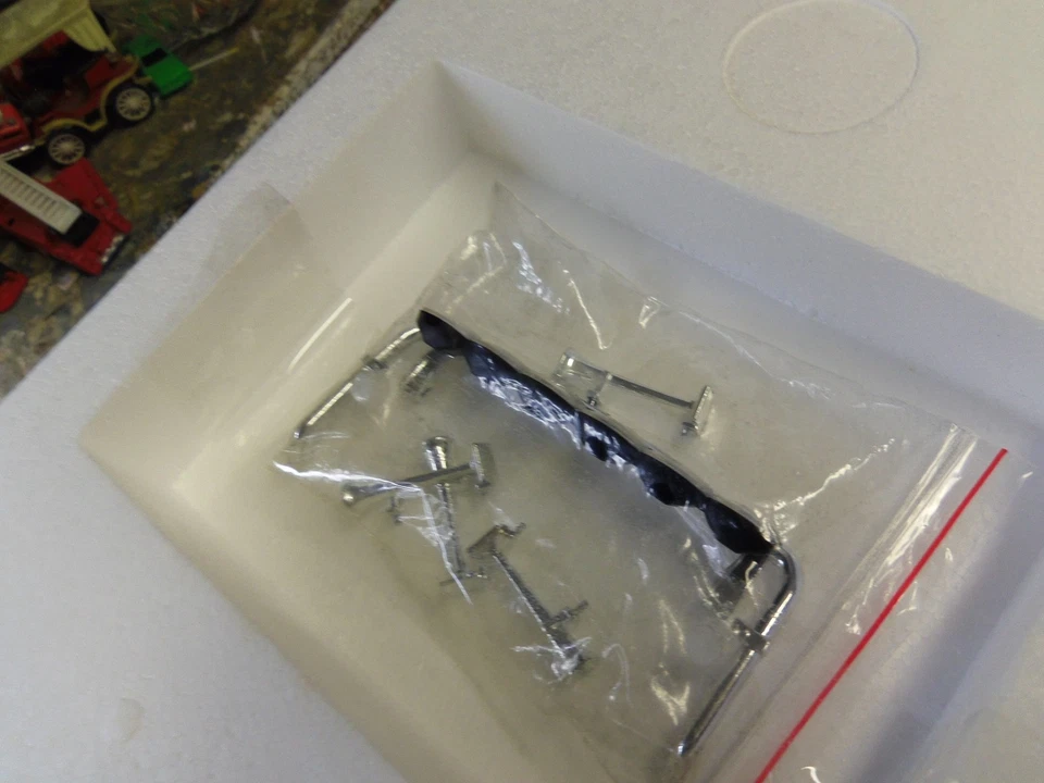 1/18 PREMIUM CLASSIXXS IXO CAMION VOLVO FH16 - Photo 4/4