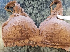 No Boundaries Juniors' Lace Push Up Bralette XL