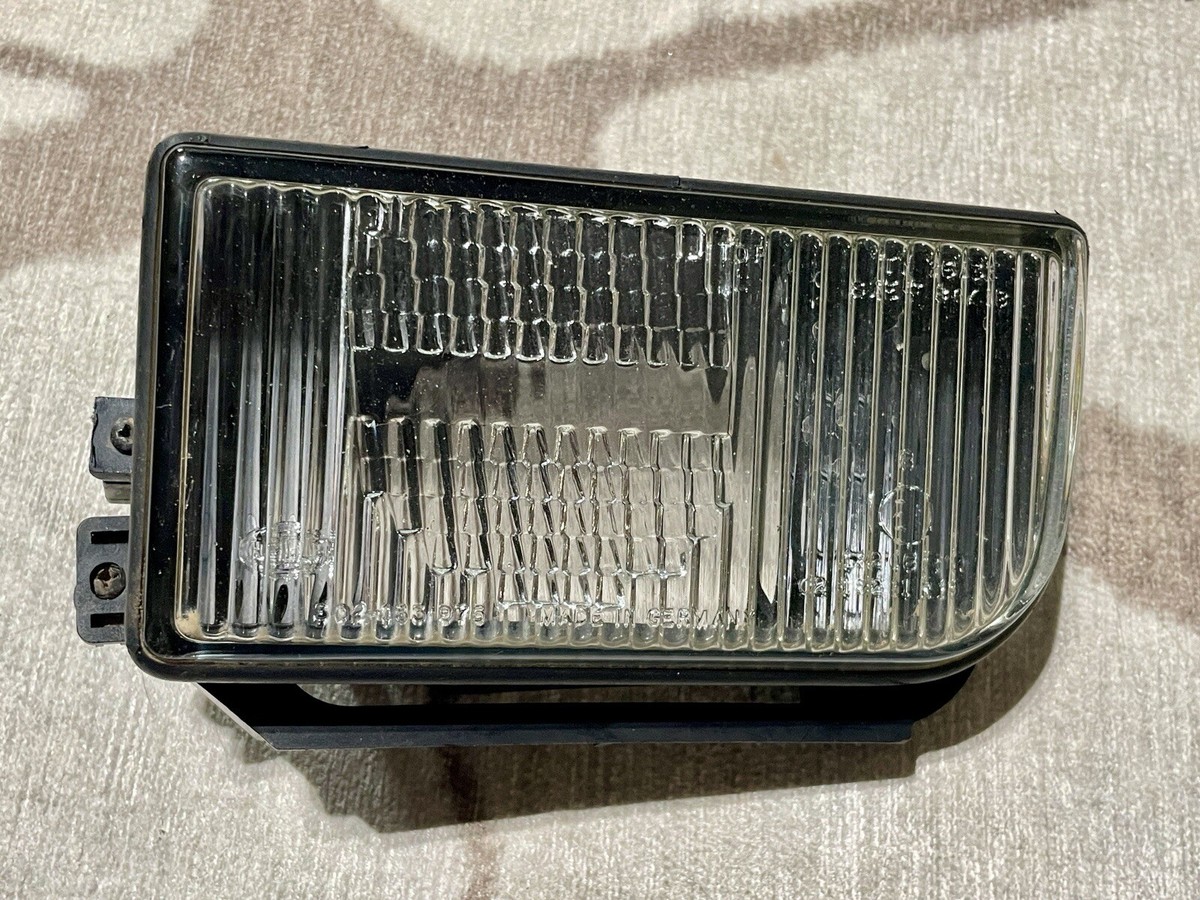 BMW 5-Series E34 USA Drivers side 1989-1995 Projector Fog Light
