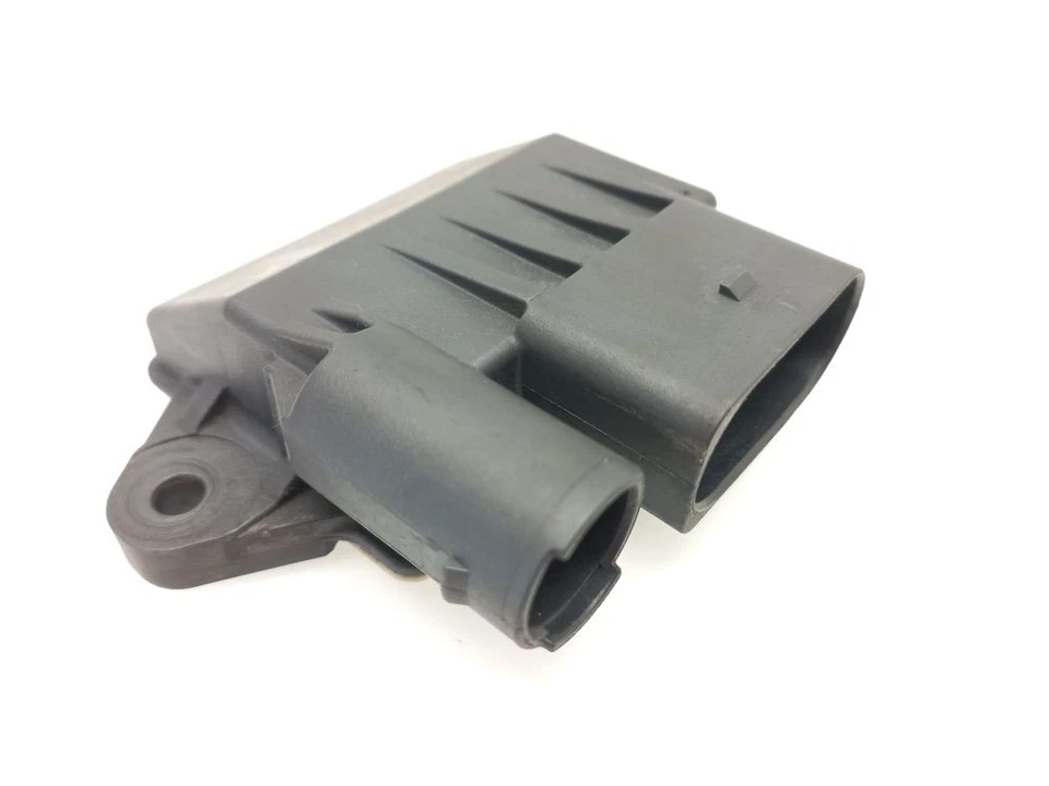 Mercedes-Benz E W211 2008 Diesel relè preriscaldamento impianto di preriscaldamento MIN55535 - Immagine 2 di 4