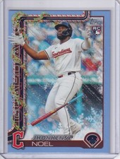 2025 Topps Holiday #H120 Jhonkensy Noel Light Blue & White Glitter Holiday