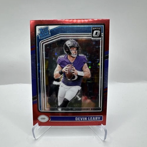 2025 Panini Devin Leary Base (Raw)
