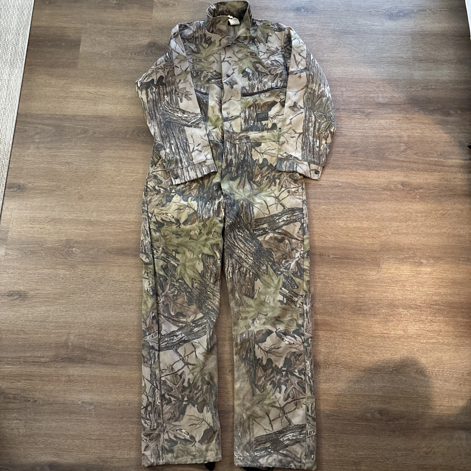 Vintage Liberty Realtree Advantage Coveralls Overalls Mens 38-40 Chest Camo