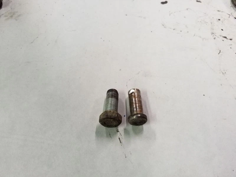 Emergency Brake Cable Pulley Bracket | Fits 81 82 83 84 85 86 87 Jaguar XJ6 - Image 2 of 4