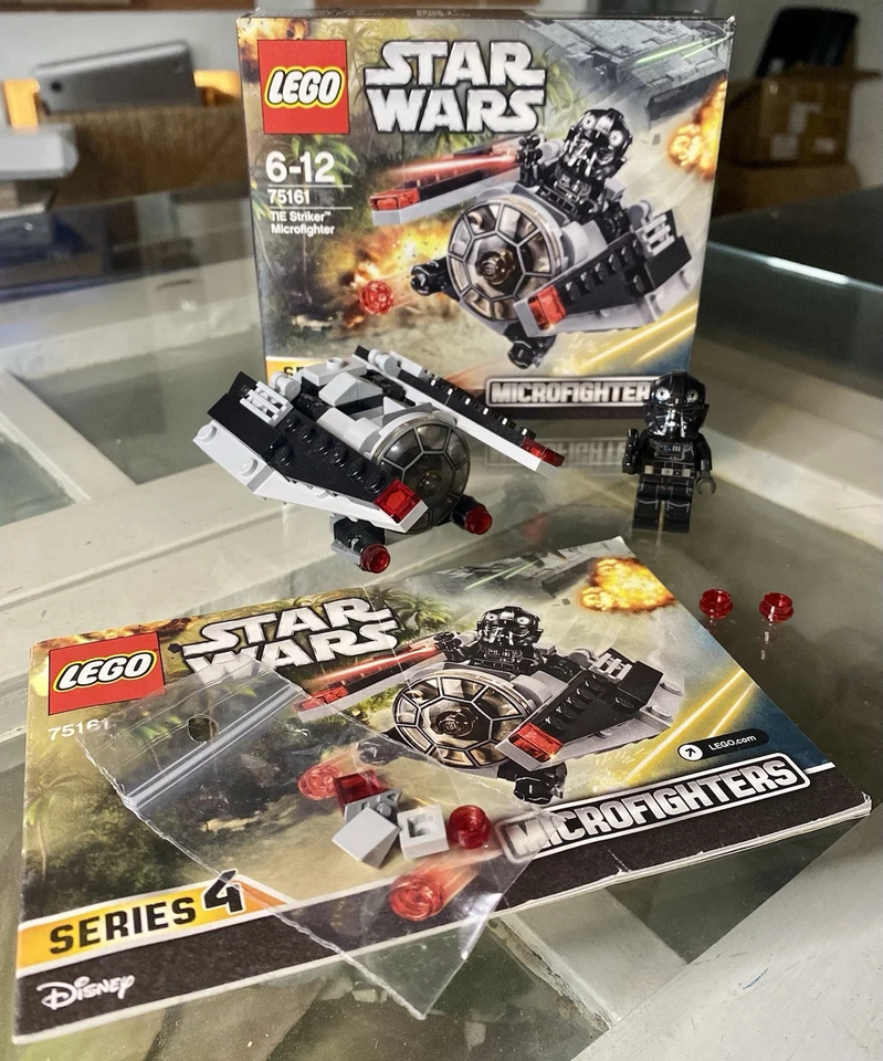 LEGO Star Wars 75161 TIE Striker Microfighter, foto 1 di 5