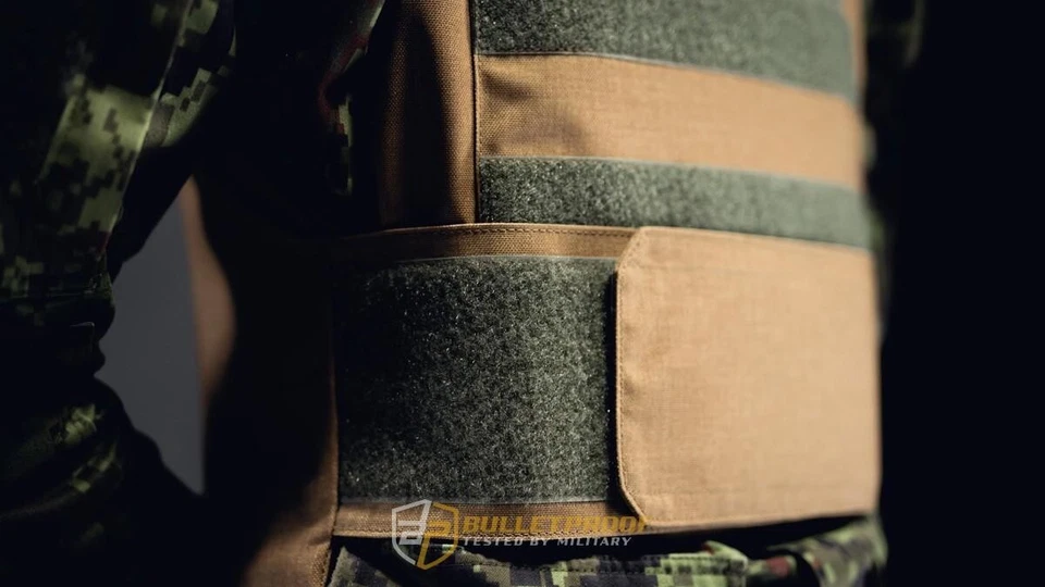 New high quality water resistance Ballistic Plate Carrier Coyote Tactical vest - Image 4 of 4