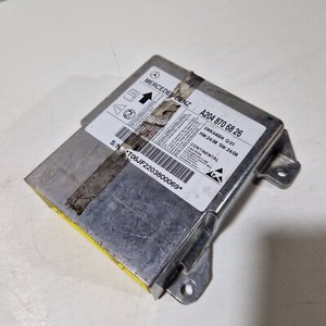 C12* Mercedes Benz W204 Airbagsteuergerät Airbag Steuergerät Modul A2048706826