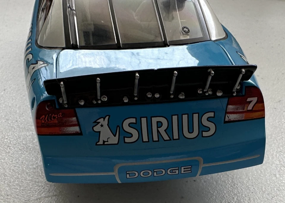 RADIO SATELITAL SIRIUS DIECAST JIMMY SPENCER NASCAR 1/24 ¡CON MONGO! - AUTOGRAFIADO! Foto 4 de 4