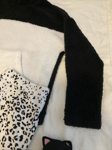 Justice Sleep Pajama Set Size 16/18 Cat Theme Hoodie Shirt, Pants, And Cat Plush - Picture 6 of 10