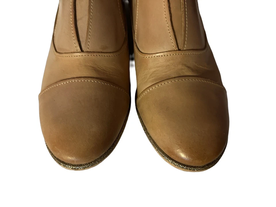 Naughty Monkey Slip Knot Oxford Women's Size 9 Tan Slip On Casual Shoe EUC! - Image 3 of 4