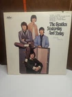 The Beatles Yesterday And Today MONO T-2553 1966 Capitol Inner Vinyl VG+