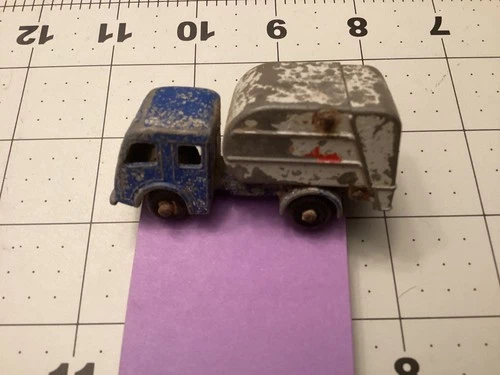 Vintage Lesney 1963 Matchbox #15 Tippax Refuse Collector No. Garbage Truck.