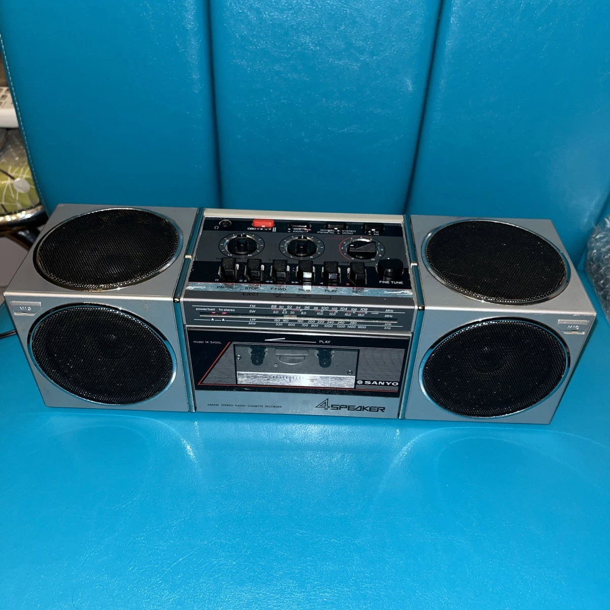 Sanjo M4100LU Ghetto Blaster – BoomBox Vintage Années 80 – Radio Fonctionne, K7 à Nettoyer