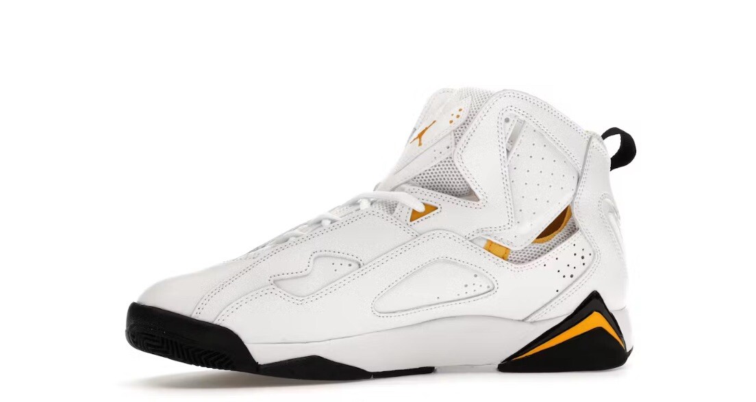 Jordan Air true flight ホワイト/イエロー