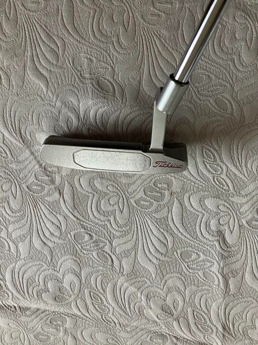 SCOTTY CAMERON STUDIO STYLE NEWPORT 2 34in Putter RHFree Shipping w/Head Cover - Picture 4 of 10