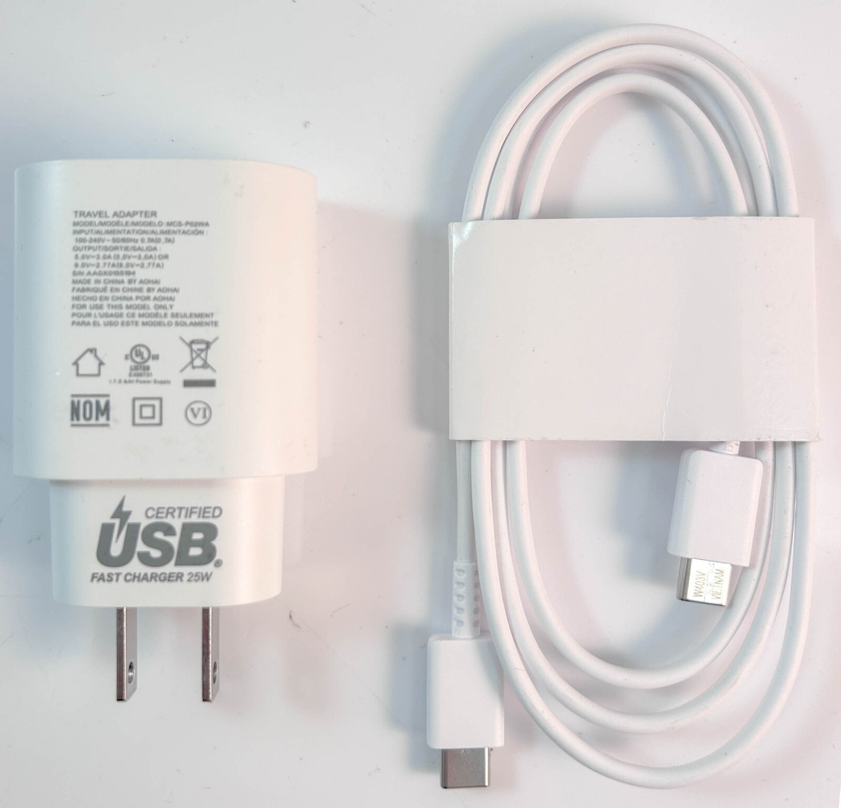 LG Fast Charge 21W USB-C Travel Adapter MCS-P01WA USB-C Cable