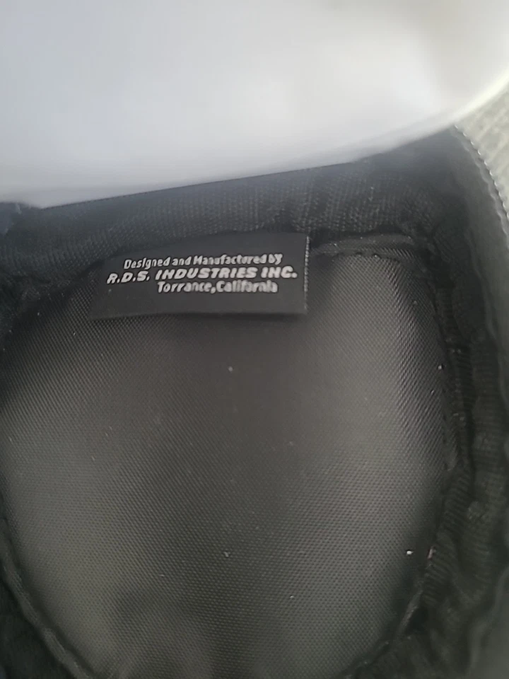 Estojo de transporte de jogos Sony Psp azul e preto 8 jogos armazenamento R.D.S. Usado... - Imagem 4 de 4