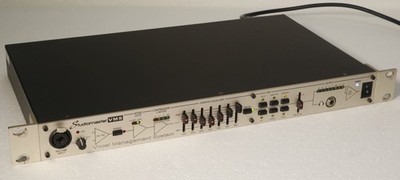 Studiomaster VMS Vocal Management System Compressor Equalizer DSP Chorus Echo