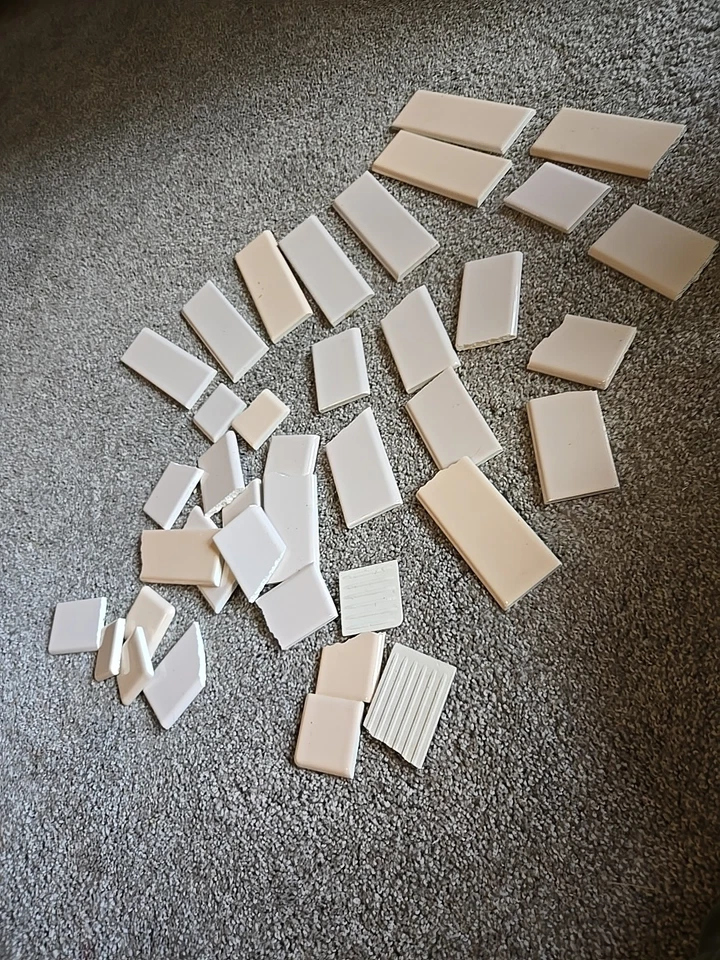 批量 7 张瓷砖和 32 张 破损瓷砖 制作马赛克 DIY 用品 地板 米色 — 第 4/4 张图片