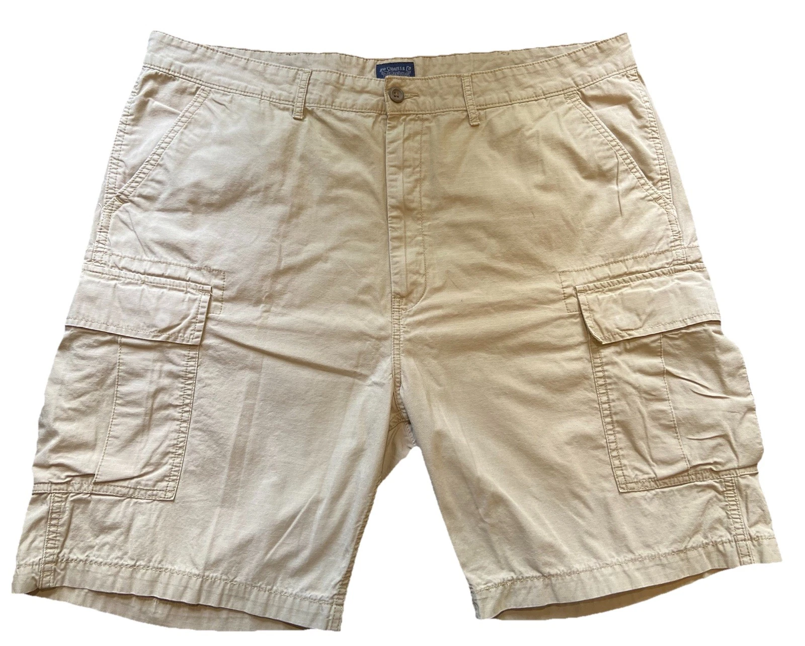 Levi's Men's Size 42 Khaki Cargo Shorts Tan Cotton WaterLess Utility White Tag