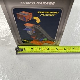 Micro Machines Series 1 Tuner Garage Expanding Playset w Exclusive Vehicle