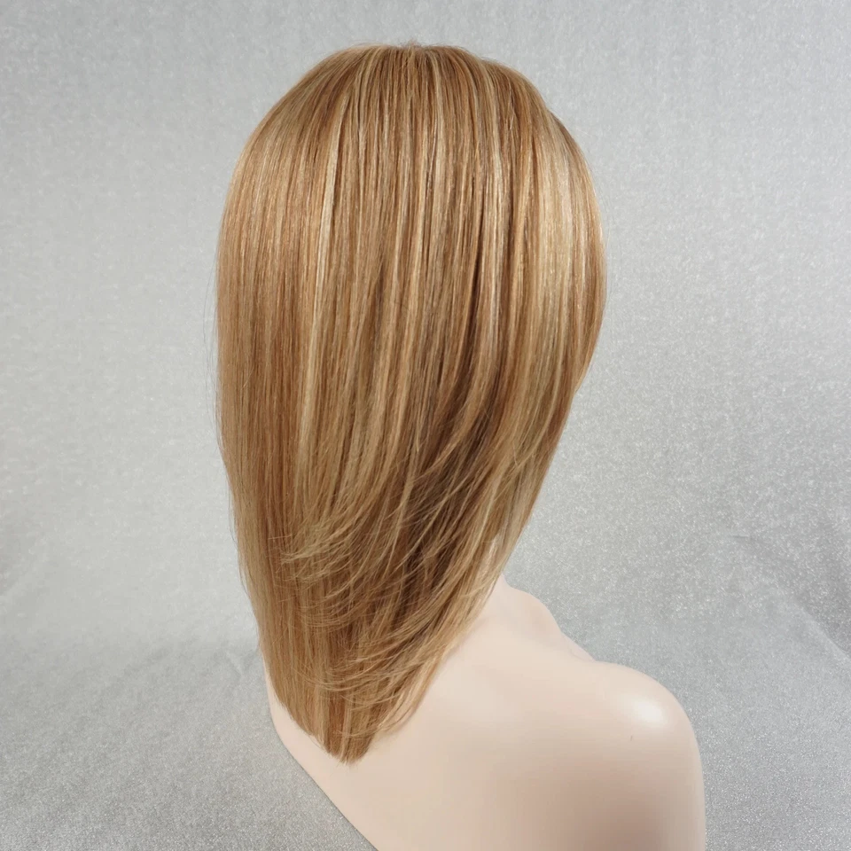 Pelucas cortas rubias miel marrón resaltadas con flequillo lateral cabello humano ninguna peluca de encaje Foto 2 de 4