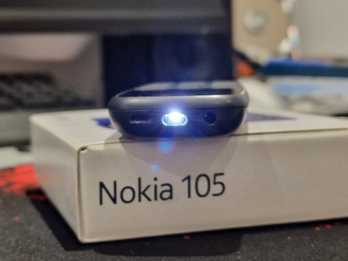 Nokia 105 4th Edition (2019) Black Unlocked SIM FREE Phone with TORCH TA-1203 #4 - Picture 5 of 11